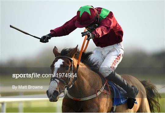 Horse Racing from Fairyhouse