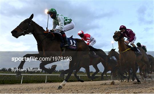 Horse Racing from Dundalk Horse Racing from Dundalk