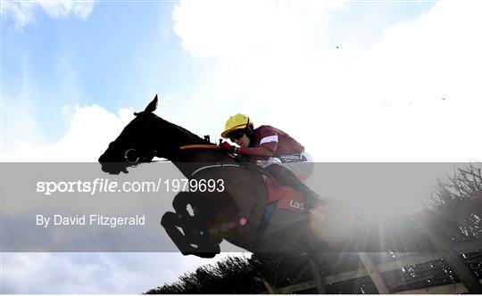 Horse Racing from Navan