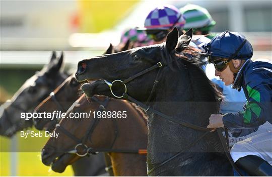 Horse Racing from The Curragh