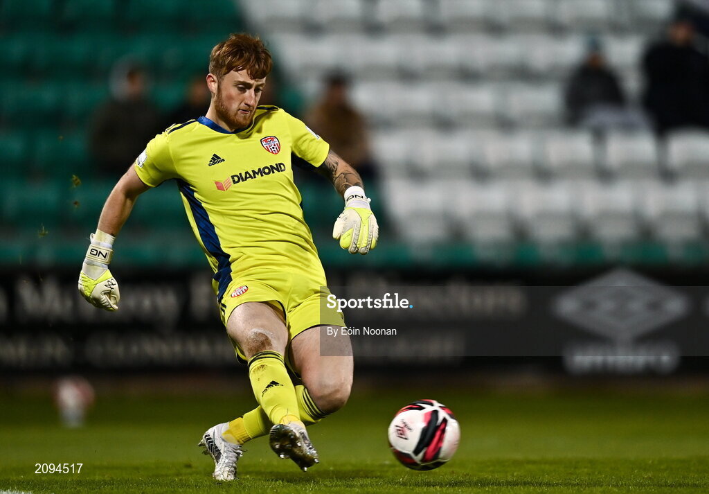 Sportsfile - Shamrock Rovers v Derry City - SSE Airtricity League