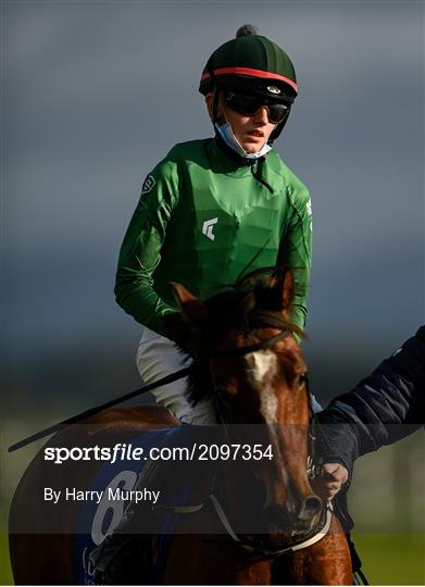 Horse Racing from The Curragh Horse Racing from The Curragh
