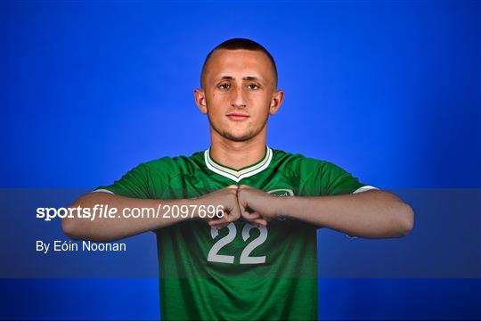 Republic of Ireland U17's Portrait Session