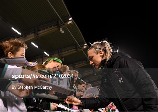 Republic of Ireland v Sweden - FIFA Women's World Cup 2023 Qualifier Republic of Ireland v Sweden - FIFA Women's World Cup 2023 Qualifier