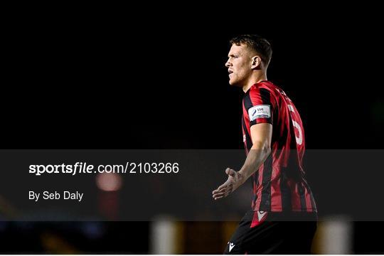 Longford Town v Shamrock Rovers - SSE Airtricity League Premier Division