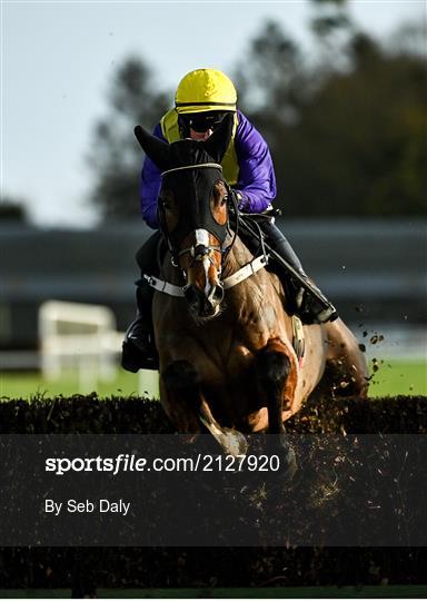 Horse Racing from Thurles