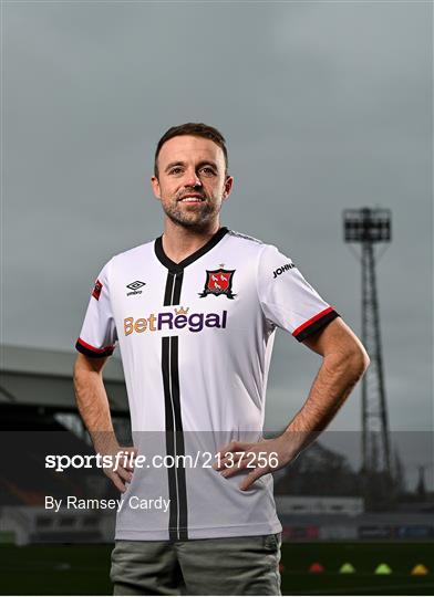 Dundalk Unveil New Signing Keith Ward