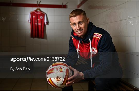 St Patrick's Athletic Unveil New Signing Eoin Doyle St Patrick's Athletic Unveil New Signing Eoin Doyle