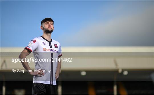 Dundalk Unveil New Signing Joe Adams Dundalk Unveil New Signing Joe Adams