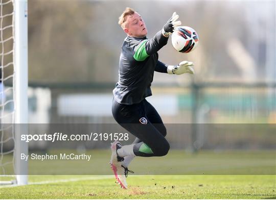 Republic of Ireland Press Conference & Training Session