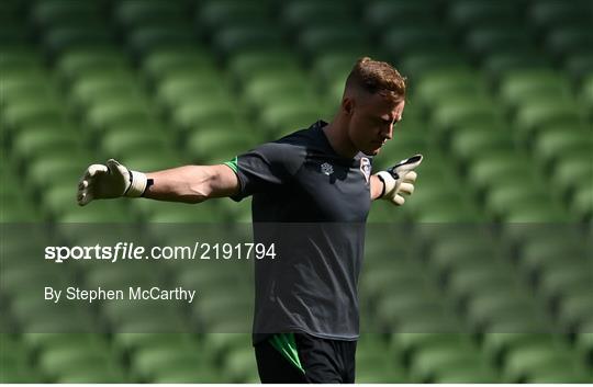 Republic of Ireland Training Session & Press Conference