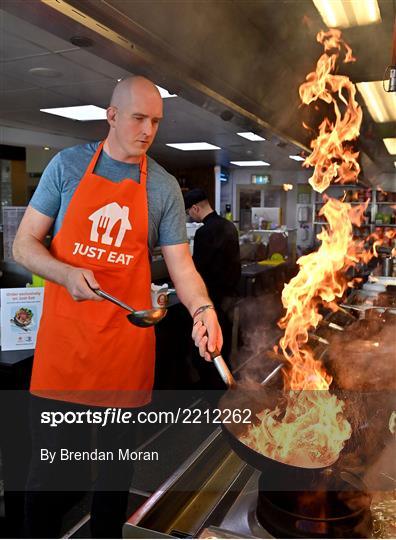 Just Eat Ambassador Devin Toner celebrating the launch of Leinster’s Next Big Dish
