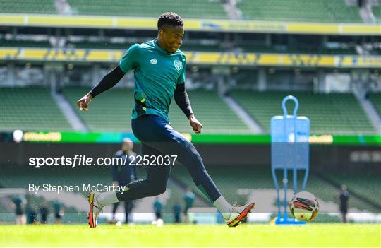 Republic of Ireland Press Conference & Training Session Republic of Ireland Press Conference & Training Session