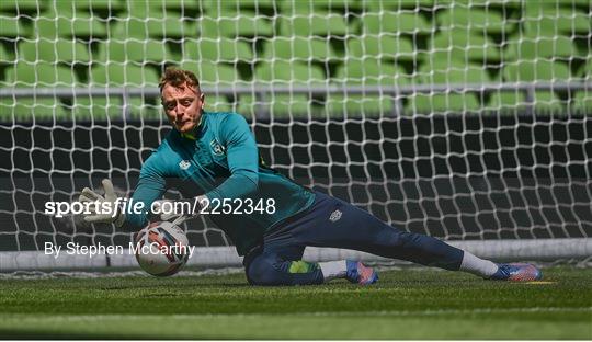 Republic of Ireland Press Conference & Training Session Republic of Ireland Press Conference & Training Session