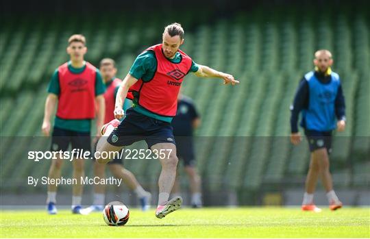 Republic of Ireland Press Conference & Training Session Republic of Ireland Press Conference & Training Session