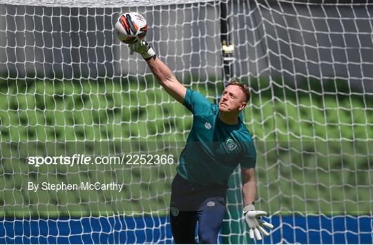 Republic of Ireland Press Conference & Training Session Republic of Ireland Press Conference & Training Session