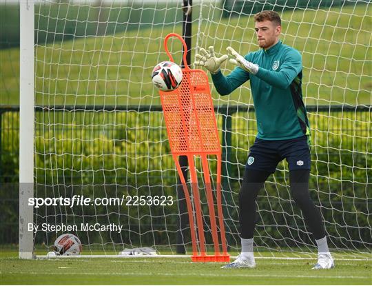 Republic of Ireland Press Conference & Training Session Republic of Ireland Press Conference & Training Session