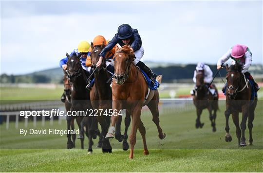 Dubai Duty Free Irish Derby Festival - Sunday Dubai Duty Free Irish Derby Festival - Sunday