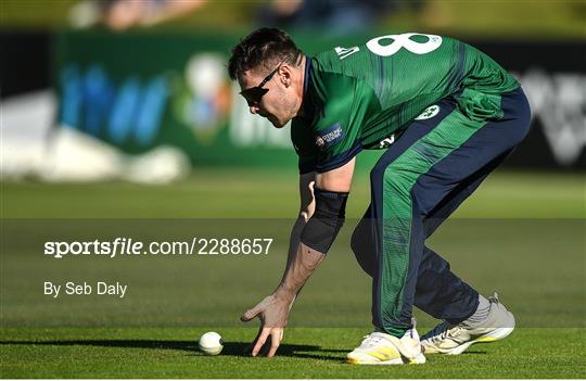 Ireland v New Zealand - Men's One Day International