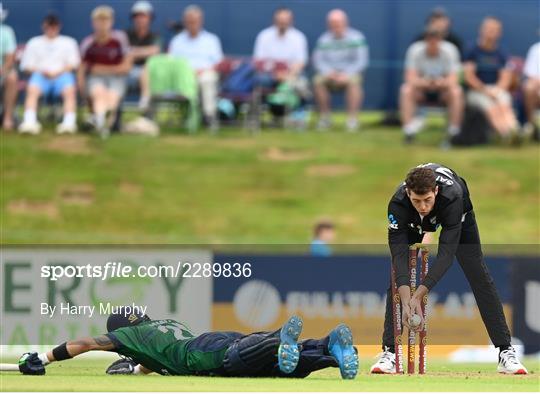 Ireland v New Zealand - Men's One Day International