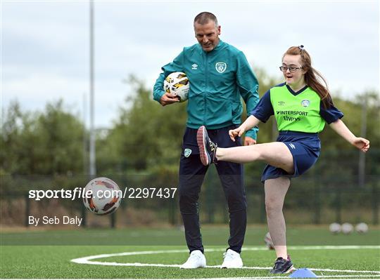 Republic of Ireland U21s Manager Jim Crawford visits Football For All Summer Soccer School