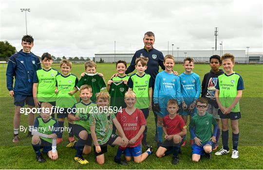 Stephen Kenny - INTERSPORT Elverys FAI Summer Soccer Schools visit Stephen Kenny - INTERSPORT Elverys FAI Summer Soccer Schools visit