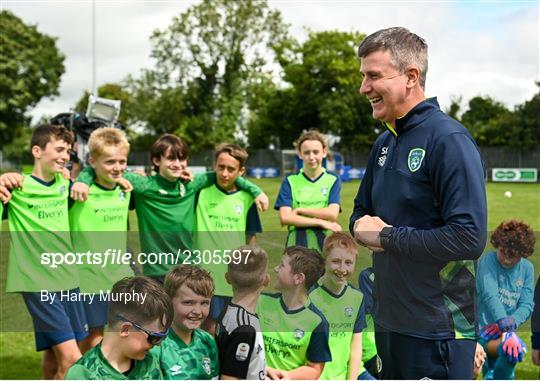 Stephen Kenny - INTERSPORT Elverys FAI Summer Soccer Schools visit Stephen Kenny - INTERSPORT Elverys FAI Summer Soccer Schools visit