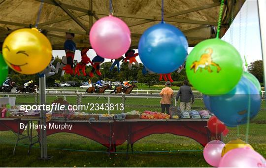Horse Racing from Bellewstown Horse Racing from Bellewstown