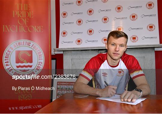 Jamie Lennon Signs New Contract at St Patrick's Athletic Jamie Lennon Signs New Contract at St Patrick's Athletic