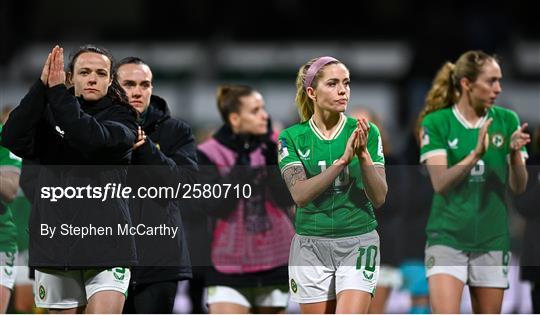 Republic of Ireland v Canada - FIFA Women's World Cup 2023 Group B