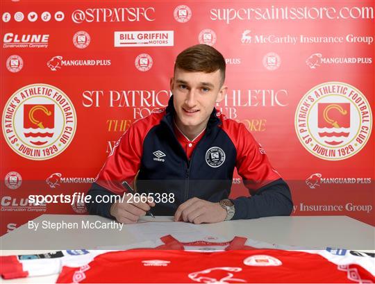 Mason Melia of St Patrick's Athletic Signs First Professional Contract