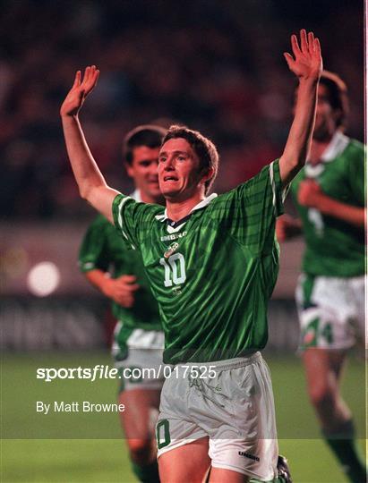 Republic of Ireland v Malta  - UEFA Euro 2000 Group 8 Qualifier