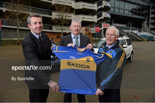 ŠKODA Ireland Unveils the new Tipperary GAA Strip for 2014