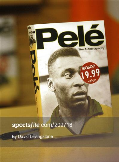 Pele autobiography signing