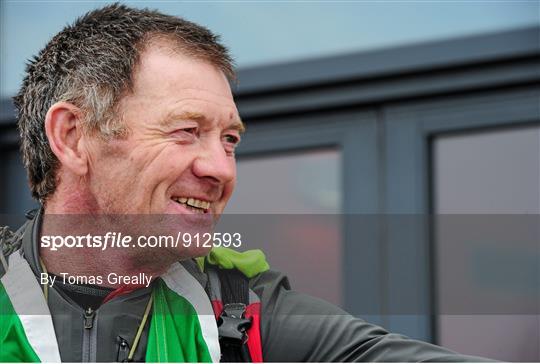 ‘Around the World’ Irish runner arrives home ‘Around the World’ Irish runner arrives home