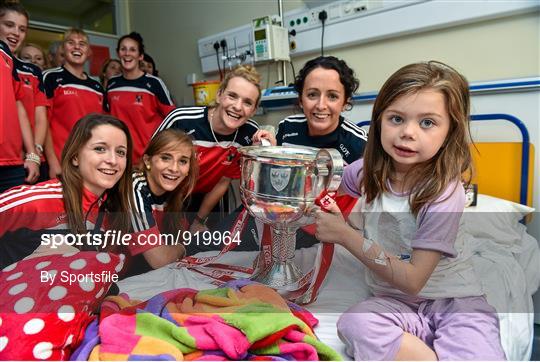 Victorious All-Ireland Ladies Football Champions Visit Temple Street Children's Hospital