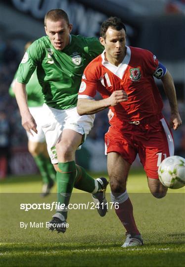 Republic of Ireland v Wales - 2008 European Championship Qualifier
