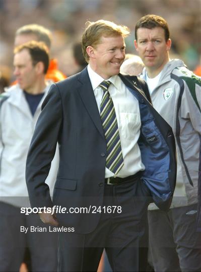 Republic of Ireland v Wales - 2008 European Championship Qualifier