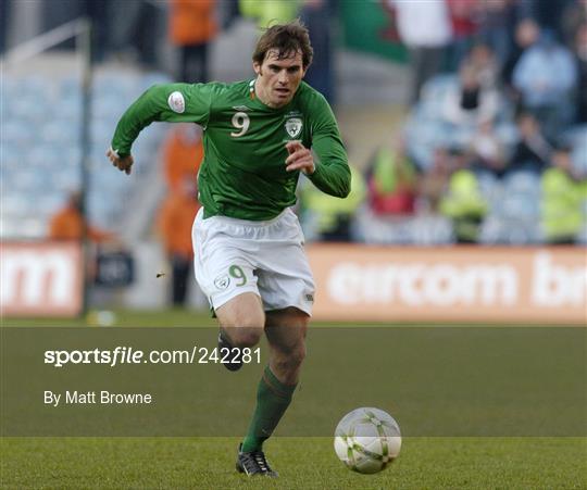 Republic of Ireland v Wales - 2008 European Championship Qualifier