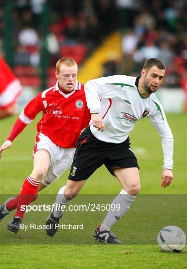 Carnegie Premier League - Cliftonville v Glentoran Carnegie Premier League - Cliftonville v Glentoran
