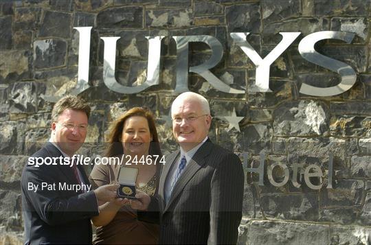 Irish Independent Jurys Doyle Hotels Sports Star of the Week Award