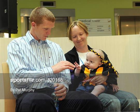 Kilkenny Team Visit Our Lady's Hospital for Sick Children Crumlin