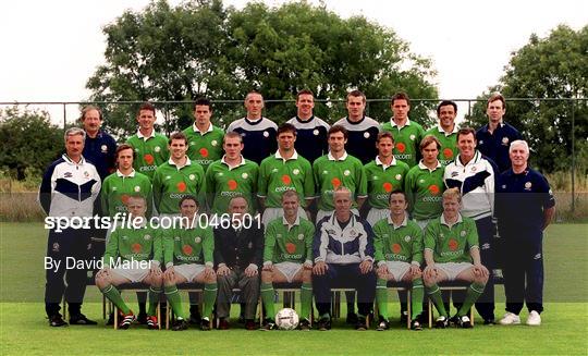 Sportsfile Republic Of Ireland Squad Portraits And Team Photo Ahead Of The 02 Fifa World Cup Qualifying Campaign Photos Page 1
