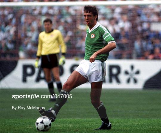 Republic of Ireland v Romania - FIFA World Cup 1990 Round of 16 Republic of Ireland v Romania - FIFA World Cup 1990 Round of 16