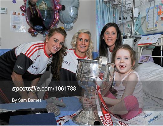Victorious Cork Ladies Gaelic team visit Temple Street Hospital
