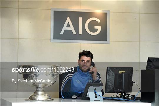 Sam Maguire visit to AIG offices with Dublin Team
