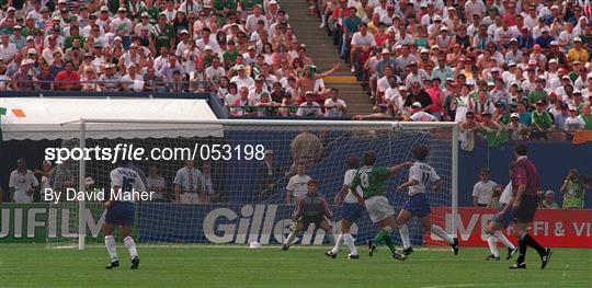 Republic of Ireland v Italy - FIFA World Cup 1994 Group E Republic of Ireland v Italy - FIFA World Cup 1994 Group E