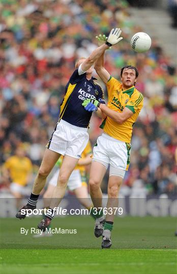 Kerry's Colm Cooper and Michael Burke of Meath - 367052