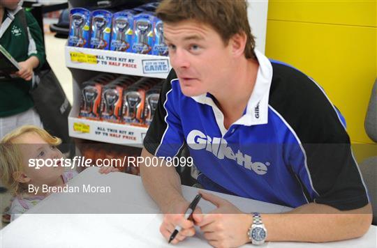 Gillette / Tesco In-Store Signing with Brian O'Driscoll