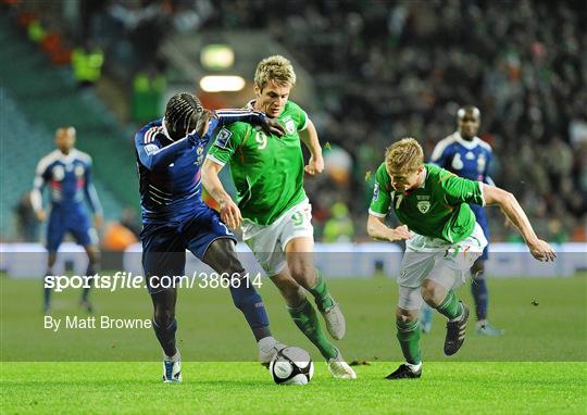 Republic of Ireland v France - FIFA 2010 World Cup Qualifying Play-Off 1st leg